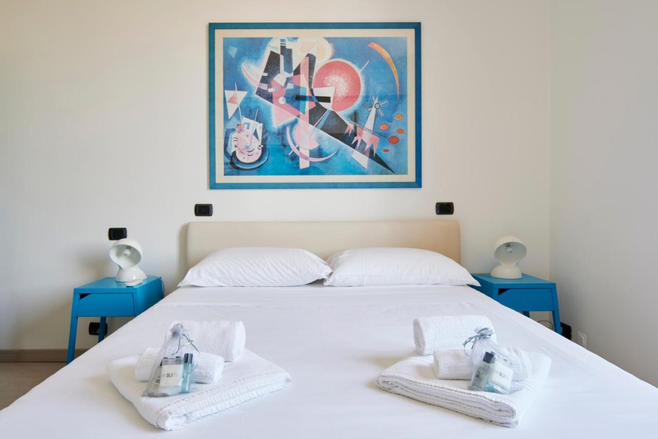 Sempione Luxury Suite - Exclusive Apartment Milan Bagian luar foto
