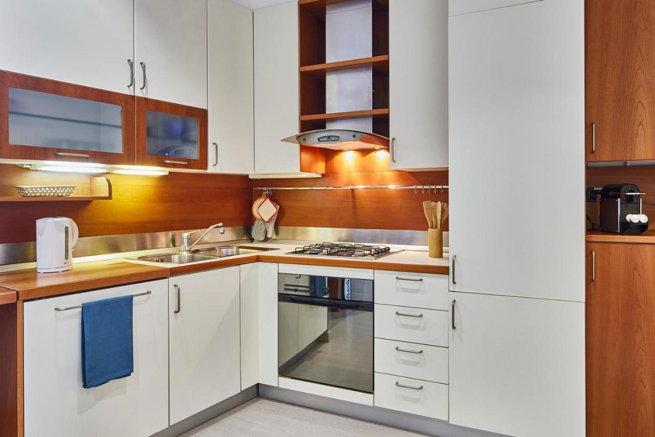 Sempione Luxury Suite - Exclusive Apartment Milan Bagian luar foto