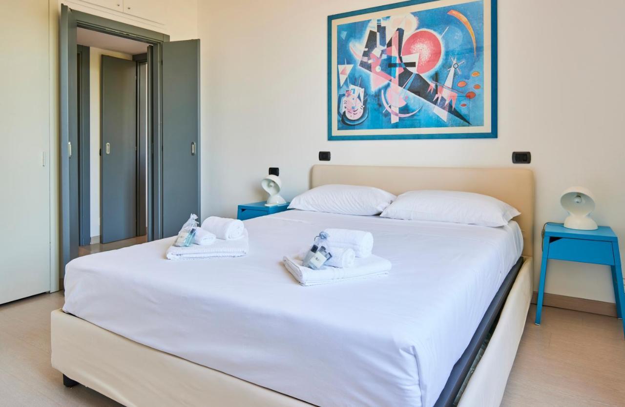 Sempione Luxury Suite - Exclusive Apartment Milan Bagian luar foto